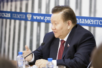 Член комитета Государственной Думы по охране здоровья Федот Тумусов