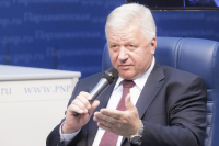 Председатель Федерации независимых профсоюзов России Михаил Шмаков