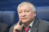 Первый заместитель председателя комитета Госдумы по экономической политике, инновационному развитию и предпринимательству Анатолий Карпов