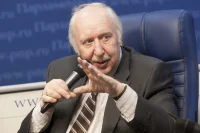 Руководитель направления «Финансы и экономика» Института современного развития Никита Масленников