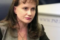 Заведующая кафедрой правовых дисциплин Высшей школы государственного аудита при МГУ им. М.В.Ломоносова, профессор, доктор юридических наук, профессор Юлия Крохина