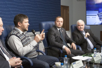 Участники дискуссии