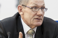 Заместитель декана НИУ МАИ Владимир Родченко