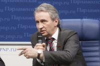 Член комитета Госдумы по вопросам собственности Владимир Родин