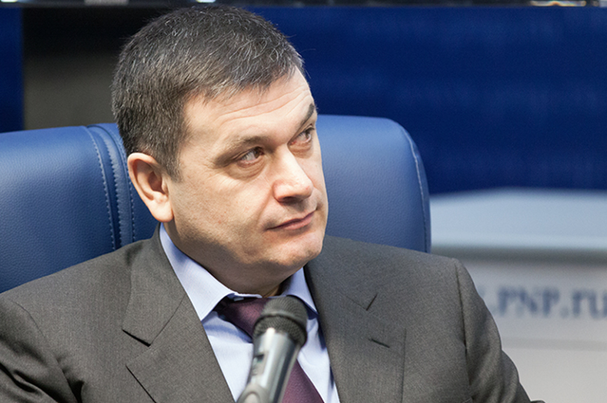 Шхагошев адальби люлевич руки. Адальби шхагошев госдума. Адальби люлевич шхагошев российский политик. Адальби люлевич шхагошев биография. Адальби шхагошев.