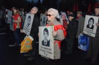Траурные мероприятия прошли в Москве в 23-ю годовщину трагических событий осени 1993 года