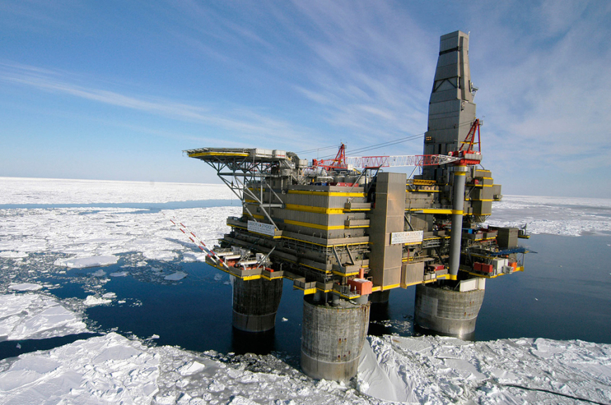 Эра углеводородов продлится в Арктике