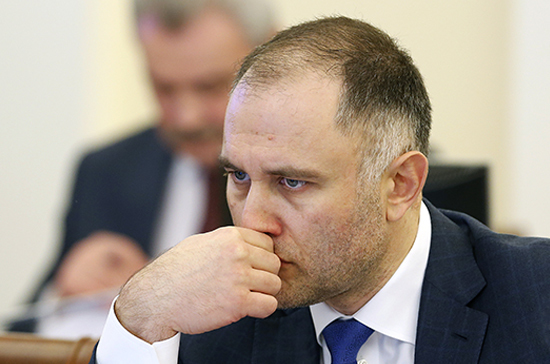 Бывшего вице-губернатора Петербурга нагнало уголовное дело
