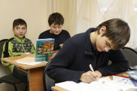 Путин поручил кабмину проконтролировать обновление школьного образования