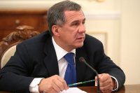 Президент РФ наградил орденом Александра Невского главу Татарстана