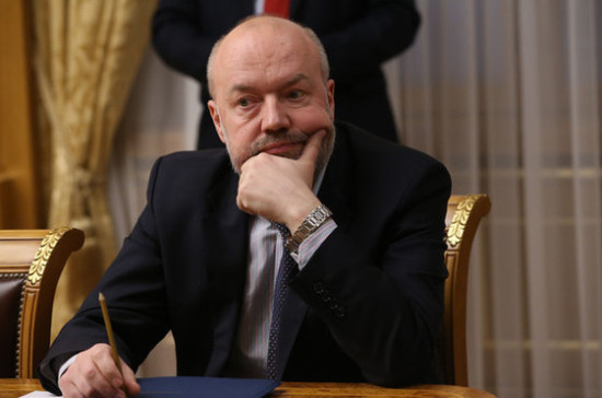 Крашенинников поддержал инициативу об отказе от открепительных талонов