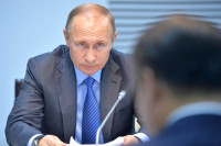 Алекперов: Путин обсудил с бизнесом ситуацию с российскими банками на Украине