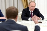 Путин обсудил с членами Совбеза атаку боевиков на объект Росгвардии в Чечне