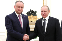 Путин пригласил президента Молдавии посетить Москву в День Победы