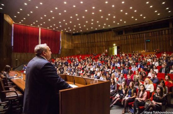 Клинцевич выступил перед студентами