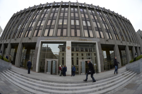 Трансграничные переводы можно будет осуществлять через российские платёжные системы