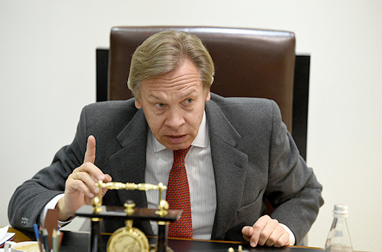 Порошенко своими руками отрезает Донбасс от Украины, уверен Пушков