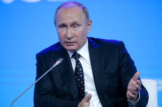 Путин призвал избегать «перегибов» при внедрении онлайн-касс
