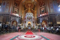 Более 4 млн человек поучаствовали в пасхальных богослужениях в РФ