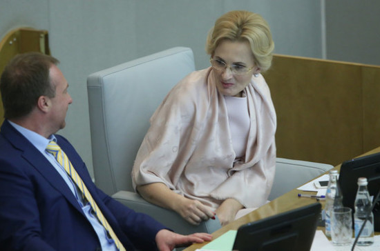 Госдума рассмотрит законопроект о детских суицидах