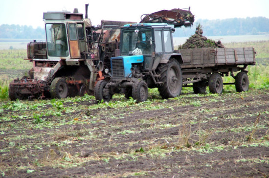 Производителям сельскохозяйственной техники выделят 13,7 млрд рублей субсидий