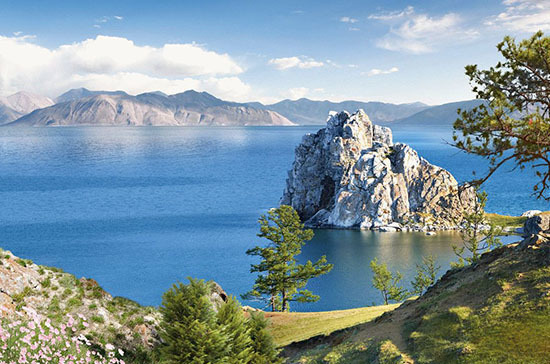 Политика по вопросу сохранности озера Байкал нуждается в корректировке &mdash; депутат Щапов