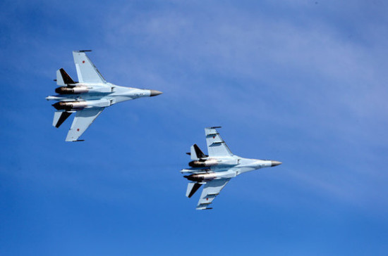 Генштаб: Россия вывела половину авиагруппы с сирийской базы Хмеймим