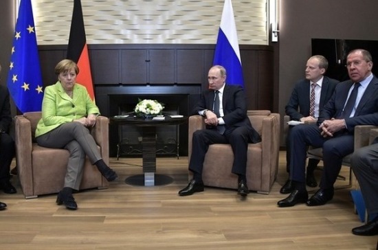 Москва и Берлин выступают за неукоснительное выполнение Минских соглашений — Путин