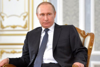 Президент России сократил срок оплаты по госконтрактам