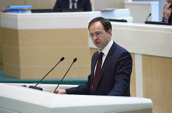 Картины Рерихов вернутся в Россию — Мединский Картины Рерихов вернутся в Россию — Мединский
