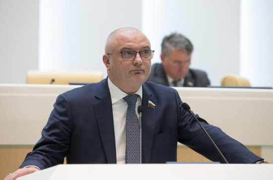 Клишас назвал запрет на ношение георгиевской ленты на Украине кощунством