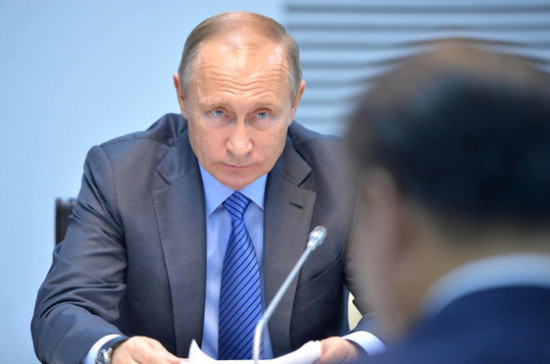 Путин призвал осторожно относиться к институту информаторов ВАДА