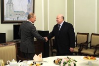 Путин поздравил народного артиста РСФСР Калягина с юбилеем