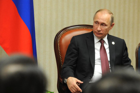 Путин внёс в Госдуму протокол о ратификации соглашения ОДКБ о перевозках воинских формирований и техники 