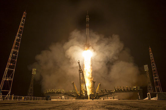 Кабмин утвердил меры по проведению запуска иностранных спутников с Плесецка и Байконура