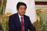 Абэ: взаимодействие с РФ и Китаем крайне важно для решения проблемы КНДР