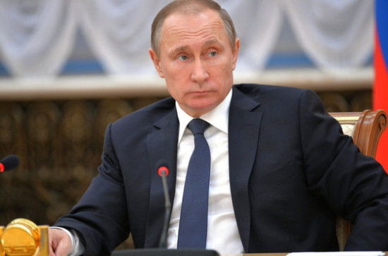 Путин поздравил пограничников России с профессиональным праздником
