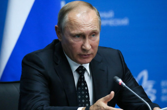 Путин: Россия и Франция полны решимости в поиске решений по Сирии и Украине