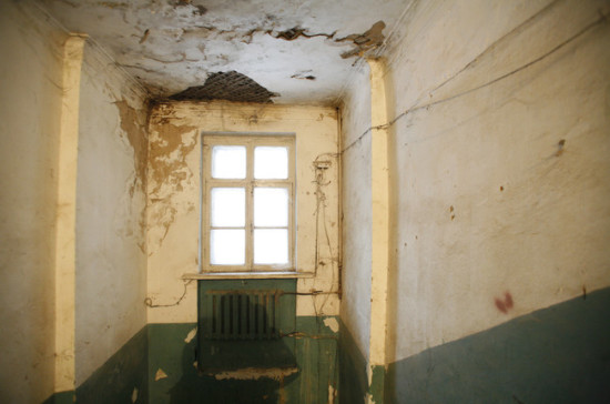 Савельев предложил ввести личную ответственность чиновников за срыв сроков расселения ветхих домов