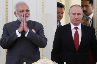 Президент призвал индийский бизнес размещать свои производства в России