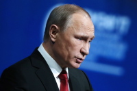 Кремль призвал американскую прессу не вмешиваться во внутреннюю политику России