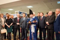 Национальный инструмент народов алтайского региона — топшур