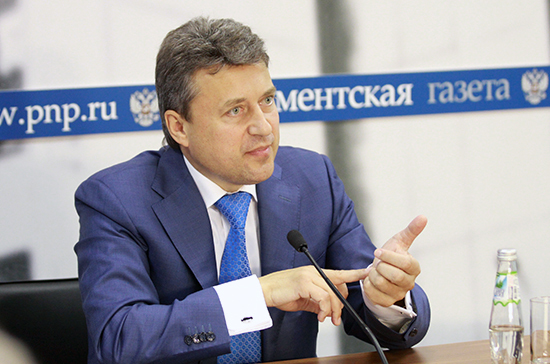 Выборный: обязательная дактилоскопия иностранцев повысит безопасность в стране