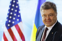 Порошенко потребовал изменить статус Крыма в конституции Украины