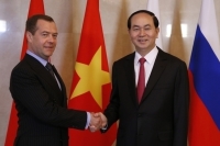 Сотрудничество с Вьетнамом по ЗСТ принесёт пользу экономикам ЕвразЭС, уверен Медведев