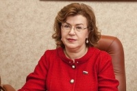 Депутат Епифанова призвала принять законопроект об ответственности за нападение на врачей до конца весенней сессии 