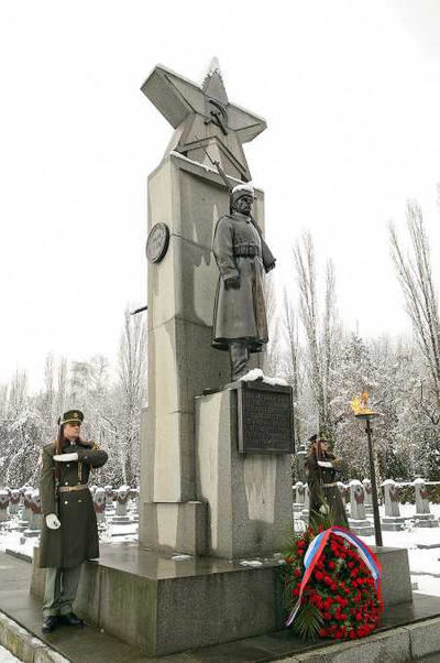  мемориал советским воинам