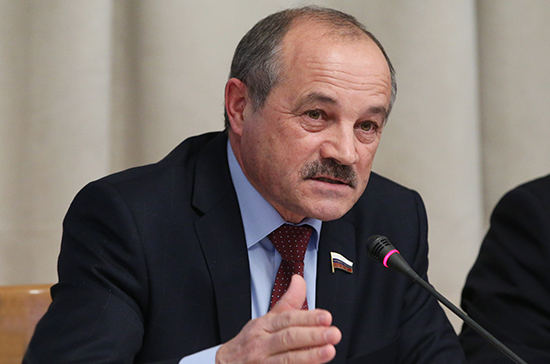 Депутат предложил ввести меры принудительного медицинского лечения алкоголиков