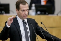 Медведев поручил проработать дополнительные меры поддержки социальных НКО