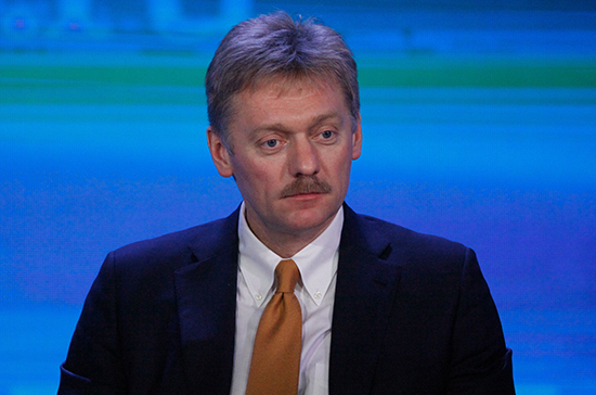 В Кремле ответили на заявления Киева об усилении войск у границ Украины‍